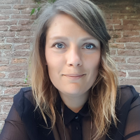 Dalmadi Júlia